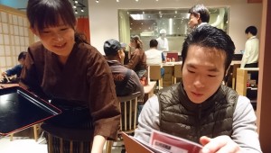 29.12.08. 文夫と店員さん